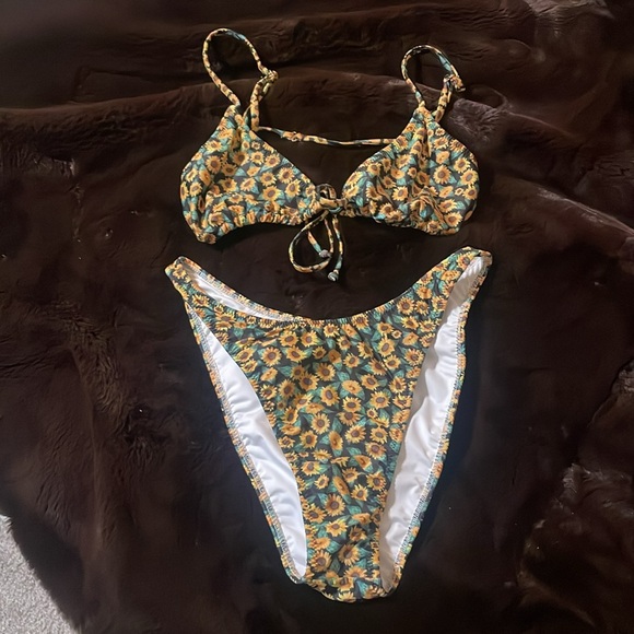 Heavy Manners Other - NWOT Heavy Manners Tie Front Top and High Waist Bikini